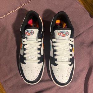 W Nike Dunk Low BRAND NEW never worn! FD4623 131